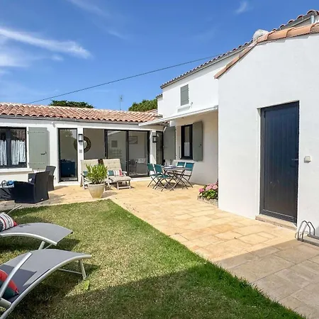 Charmante Location à Deux Pas De La